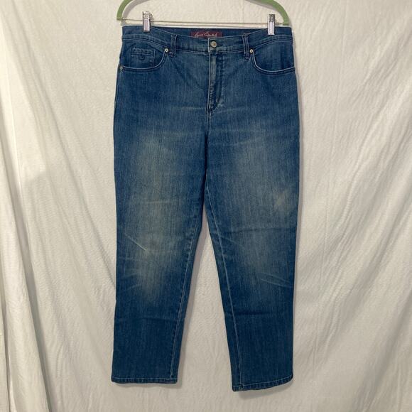 Gloria Vanderbilt Size 12 Anamda Straight Blue Jeans - Picture 1 of 7